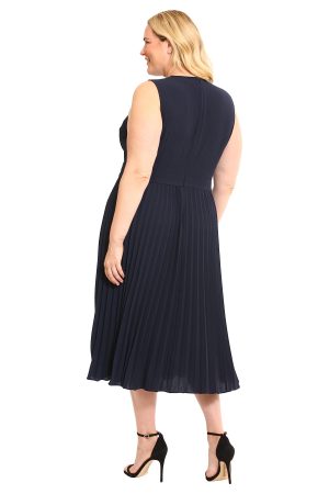 Women's Sleeveless Stretch Light Bubble Crepe Pleated Skirt Midi Dress